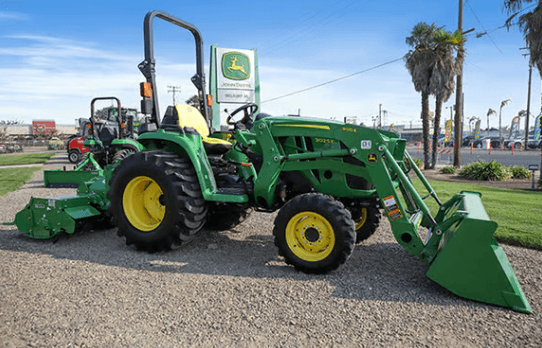Saddle Up Package – 3025E with Loader, Scraper & Gearmore Arena-Vator